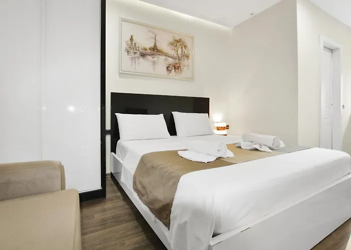 18 Center Hotel Tirana