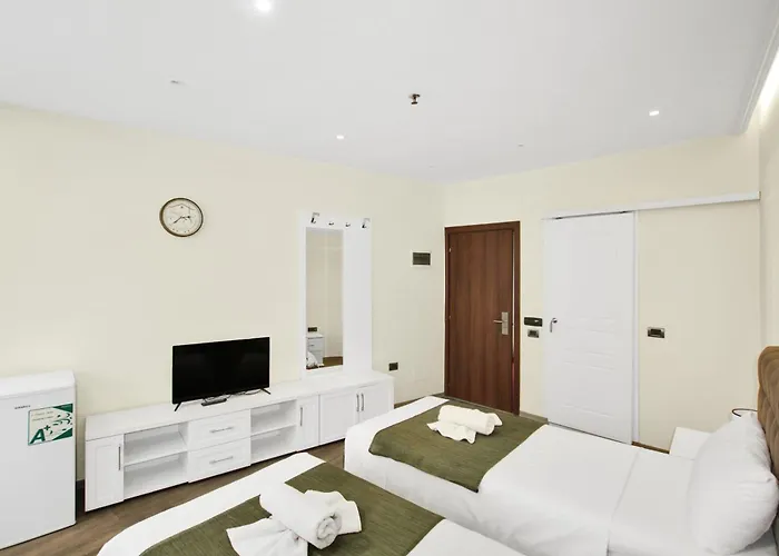 ホテル 18 Center ティラナ